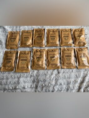 SheaMoisture Manuka Honey & Yogurt Hydration Sachet Pack